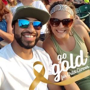 Meet your Posher, Macy